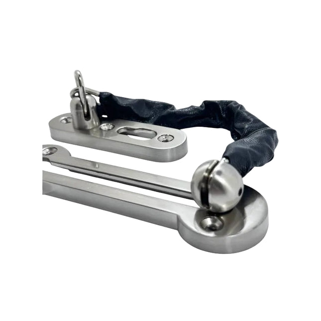 Door latch